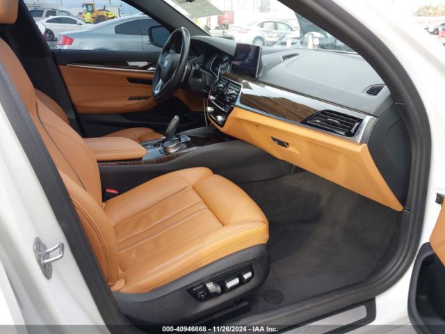 WBAJA9C5XKB253697 BMW 530e Iperformance