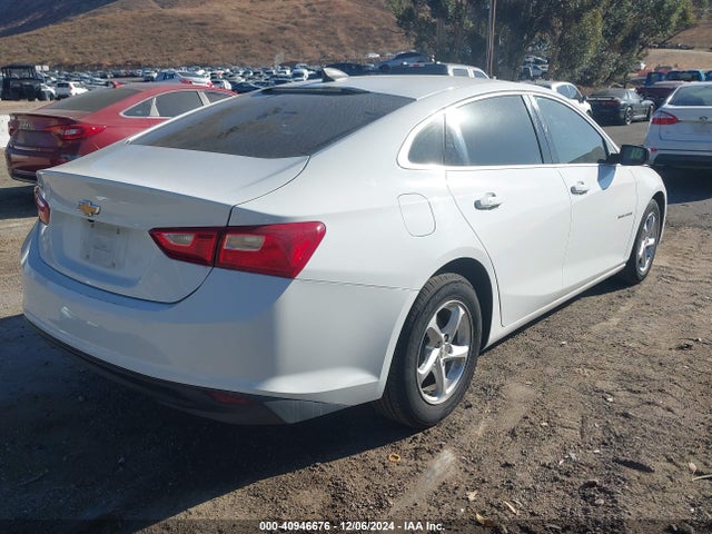 Chevrolet Malibu 1fl 2018 1G1ZC5ST5JF278905 Image 4