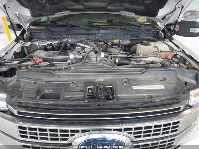 1FT8W3BT7HEE39334 Ford F-350 Platinum