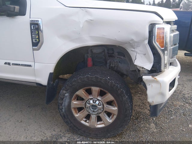 1FT8W3BT7HEE39334 Ford F-350 Platinum