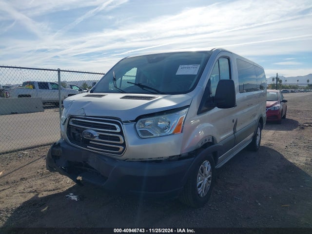 1FMZK1ZM4FKB33172 Ford Transit-150 Xlt