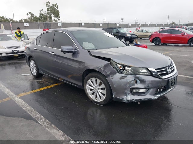 Honda ACCORD EX 2015 1HGCR2F77FA096376 Image 1