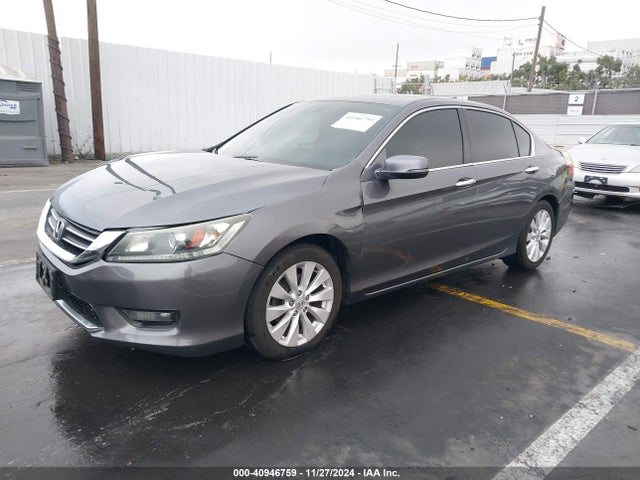 Honda ACCORD EX 2015 1HGCR2F77FA096376 Image 2