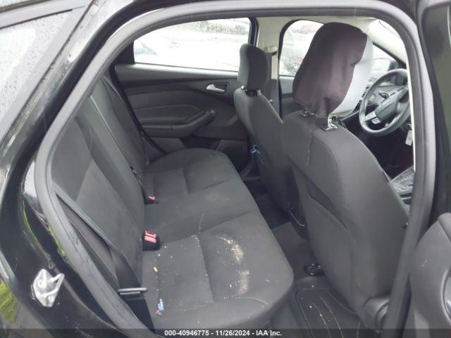 1FADP3F22FL291136 Ford FOCUS SE
