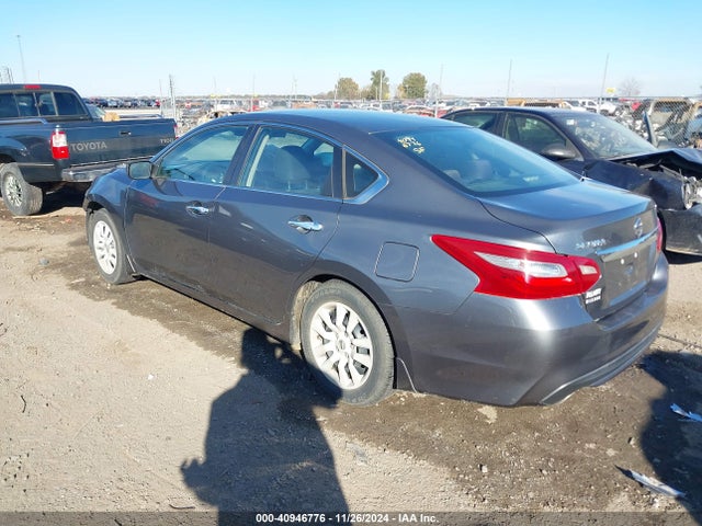Nissan Altima 2.5 S 2018 1N4AL3AP1JC230709 Image 3