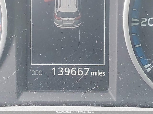 Toyota RAV4 LE 2017 2T3BFREVXHW613556 Image 15