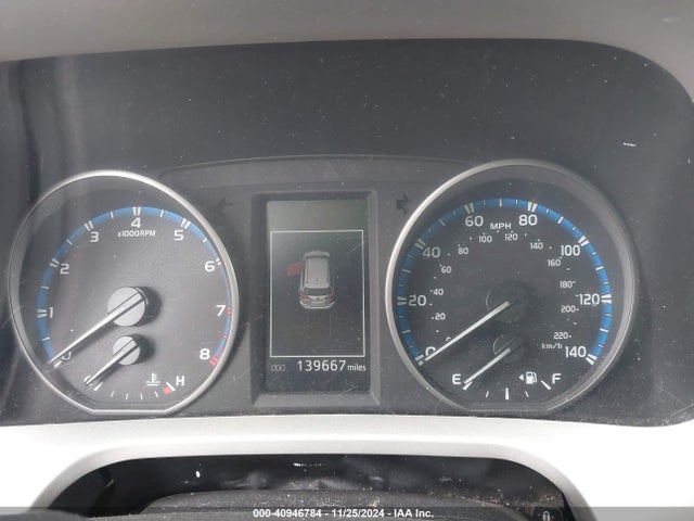 Toyota RAV4 LE 2017 2T3BFREVXHW613556 Image 7