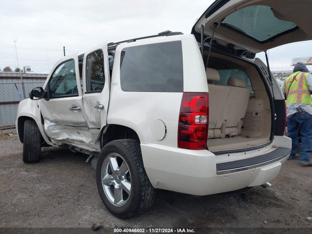 1GNSKCE02ER115710 Chevrolet Tahoe Ltz
