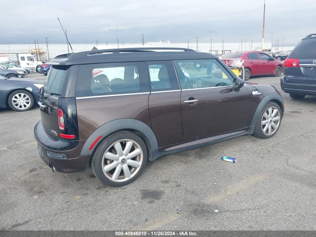 2010 MINI COOPER S CLUBMAN WMWMM3C58ATZ32488 Photo 3