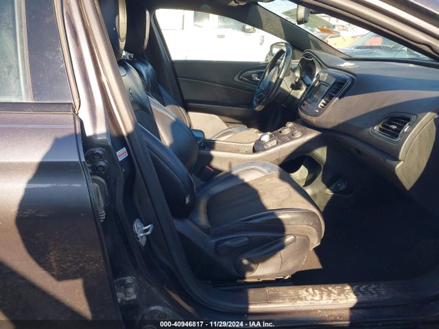 1C3CCCBB8FN685966 Chrysler 200 S