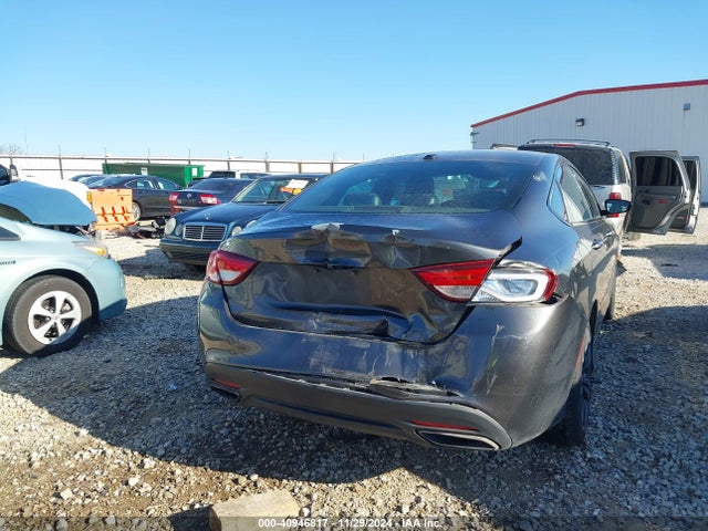 1C3CCCBB8FN685966 Chrysler 200 S