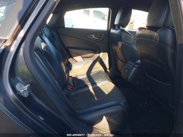 1C3CCCBB8FN685966 Chrysler 200 S