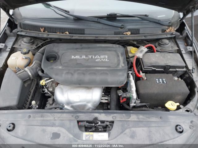 1C3CCCCB2FN559522 Chrysler 200 C