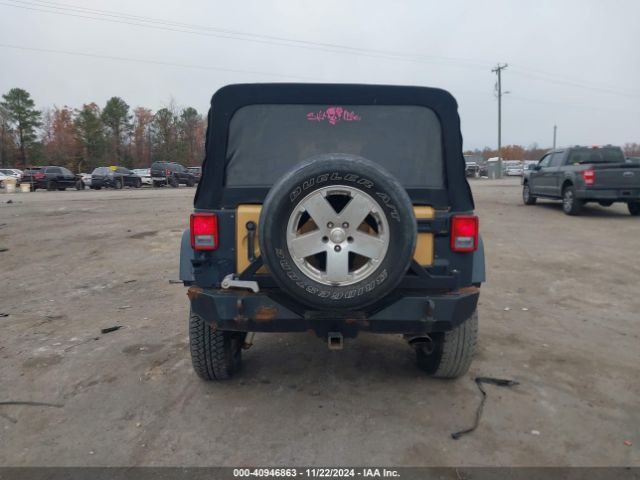 1C4BJWDG0EL134030 Jeep Wrangler Unlimited Sport