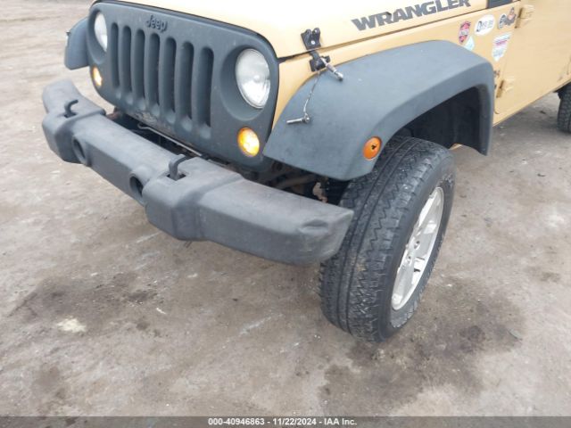 1C4BJWDG0EL134030 Jeep Wrangler Unlimited Sport