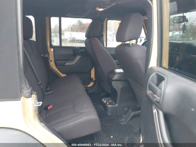 1C4BJWDG0EL134030 Jeep Wrangler Unlimited Sport