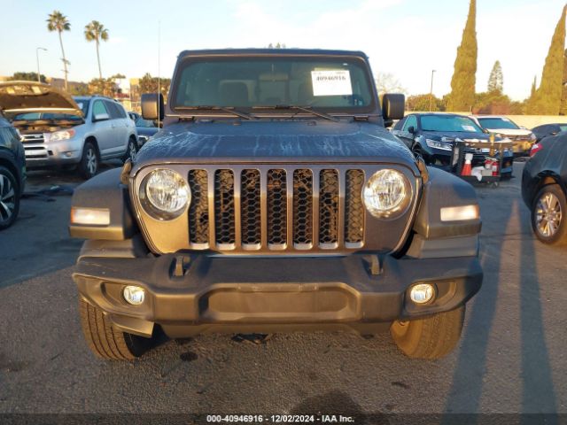 1C6HJTAG4LL208194 Jeep Gladiator Sport S 4x4