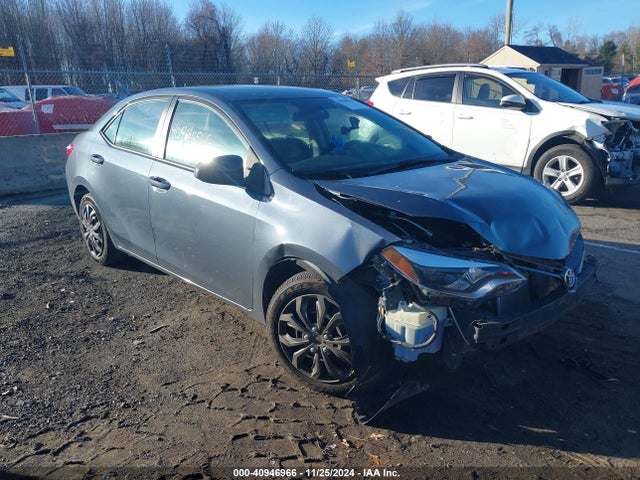 2015 2T1BURHE5FC379397 main image