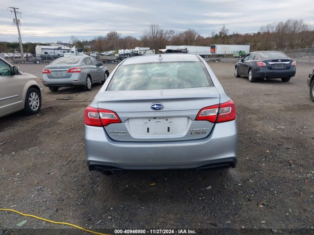Subaru Legacy 2.5i Premium 2018 4S3BNAC65J3034838 Image 16