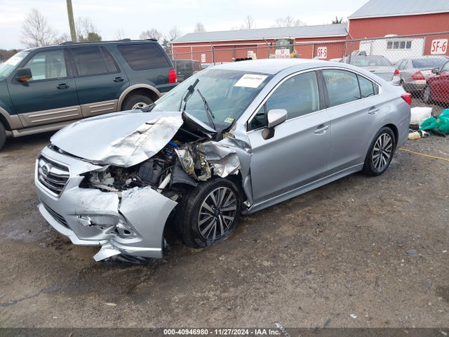 Subaru Legacy 2.5i Premium 2018 4S3BNAC65J3034838 Image 2