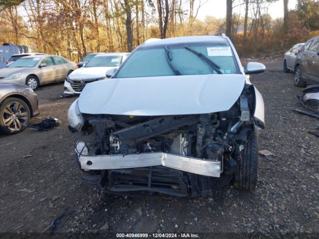 KNDCB3LC0K5296920 KIA NIRO LX