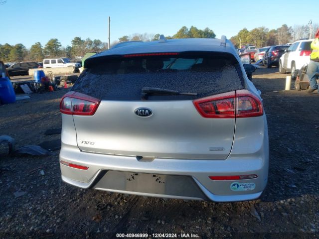 KNDCB3LC0K5296920 KIA NIRO LX
