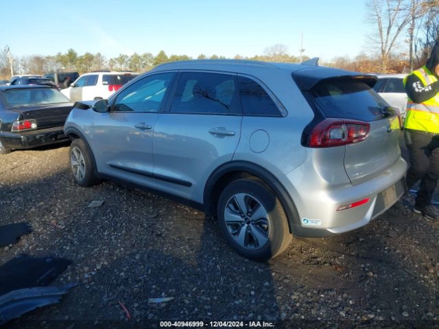 KNDCB3LC0K5296920 KIA NIRO LX