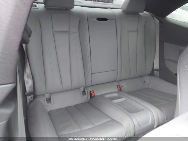WAUTNAF52JA010304 Audi A5 2.0t Premium
