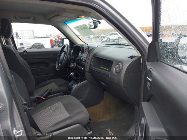 1C4NJPBA0GD736098 Jeep Patriot Sport