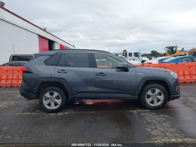 JTMRWRFV4MD132755 Toyota Rav4 Hybrid Xle