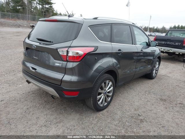 1FMCU9JD3HUE61121 Ford Escape Titanium