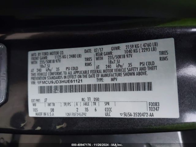 1FMCU9JD3HUE61121 Ford Escape Titanium