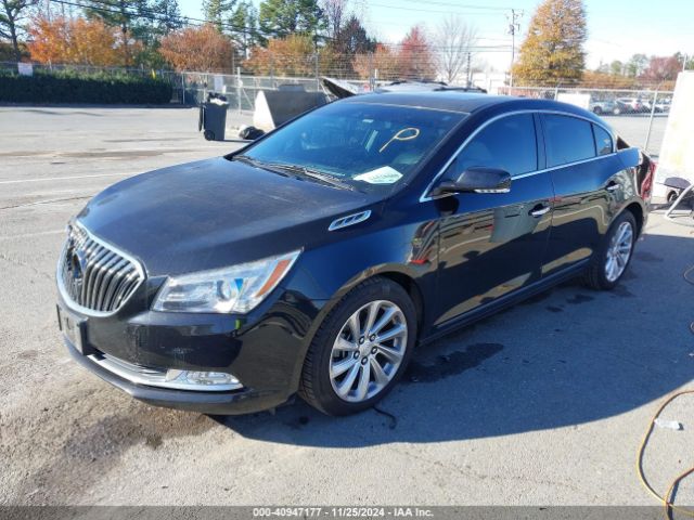 1G4GB5G36GF190637 Buick Lacrosse Leather