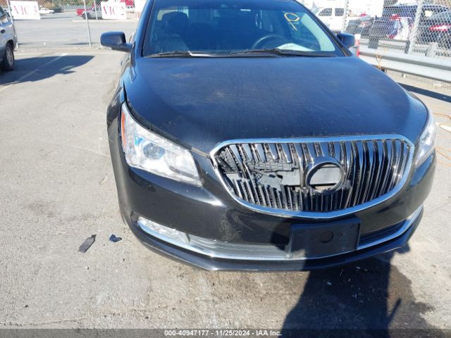 1G4GB5G36GF190637 Buick Lacrosse Leather