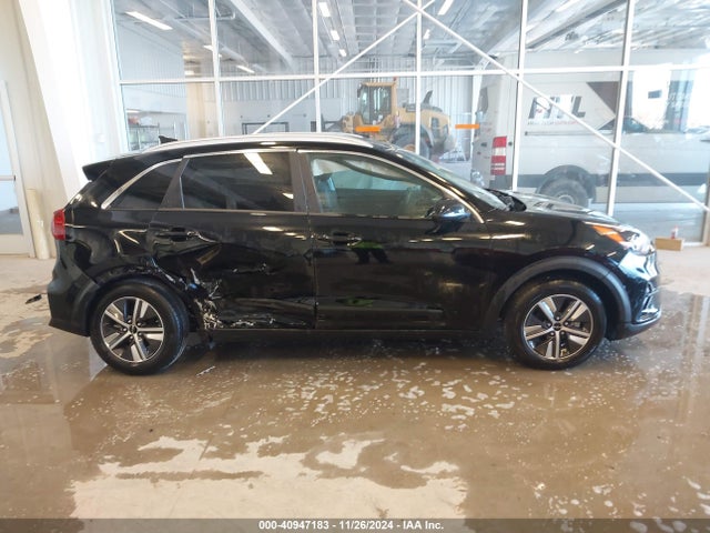 KIA Niro Lxs 2022 KNDCB3LC8N5509861 Image 14