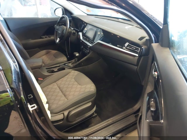 KIA Niro Lxs 2022 KNDCB3LC8N5509861 Image 5