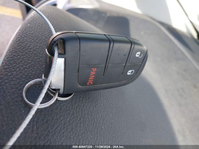 3C4NJCAB2JT263499 Jeep Compass Sport Fwd