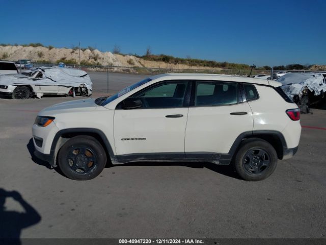 3C4NJCAB2JT263499 Jeep Compass Sport Fwd