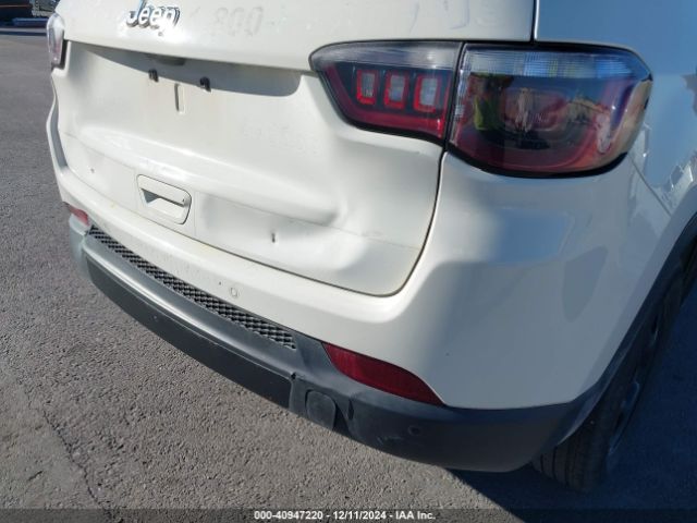 3C4NJCAB2JT263499 Jeep Compass Sport Fwd