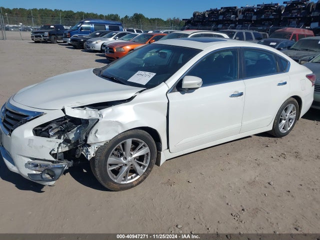 Nissan Altima 2.5 Sv 2015 1N4AL3APXFC242249 Image 2