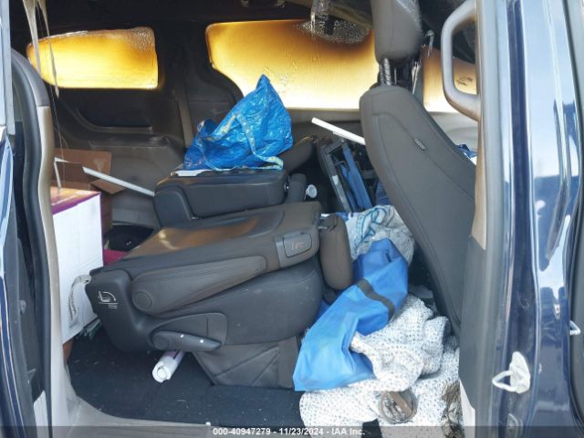 2C4RC1DG8HR782349 Chrysler Pacifica Touring