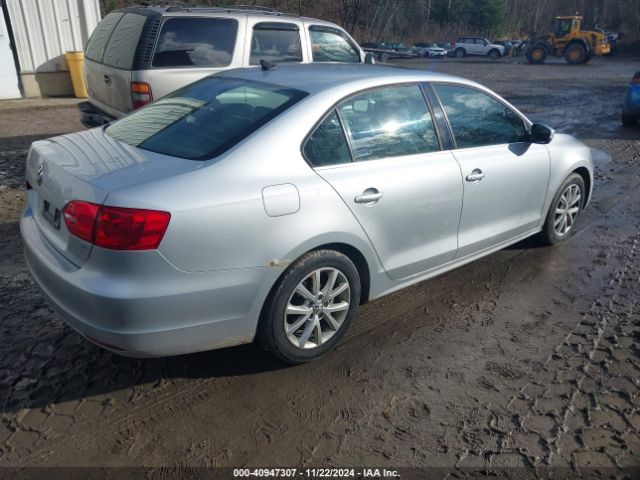 3VWD17AJ4EM438147 Volkswagen Jetta 1.8t Se