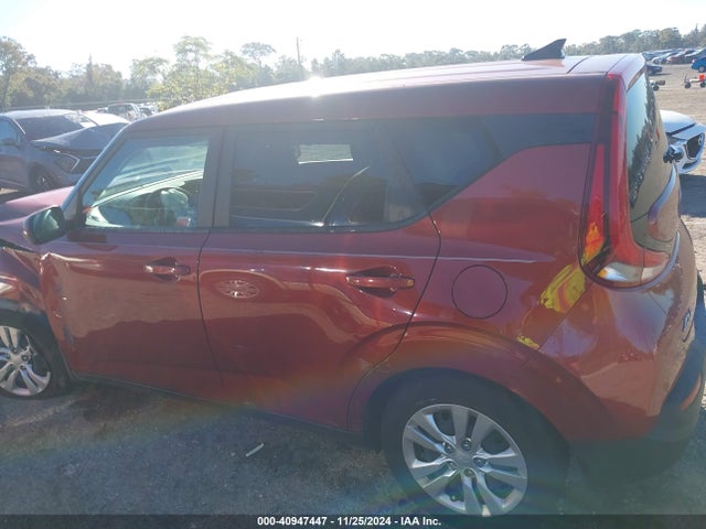 KIA SOUL LX 2022 KNDJ23AU9N7811313 Image 14