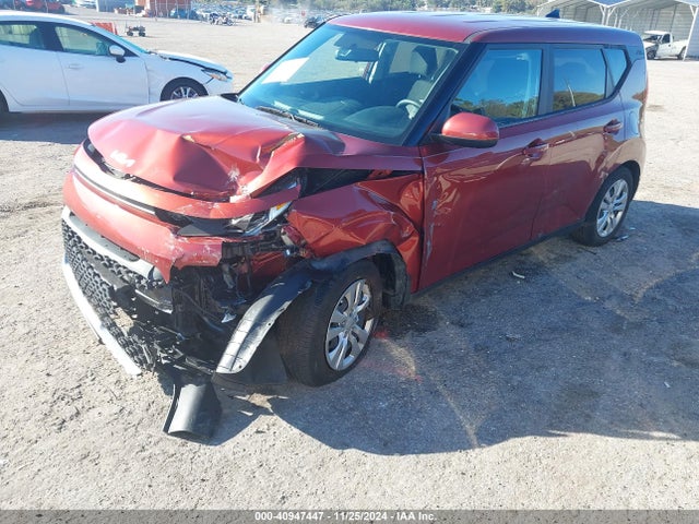 KIA SOUL LX 2022 KNDJ23AU9N7811313 Image 2