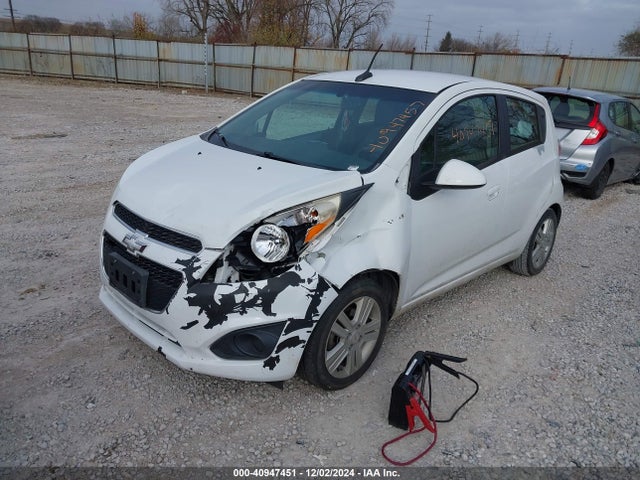 Chevrolet Spark Ls Auto 2014 KL8CB6S94EC452344 Image 2