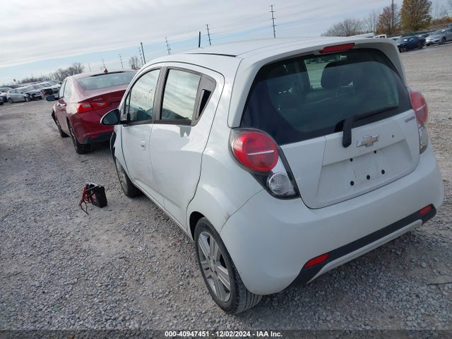 Chevrolet Spark Ls Auto 2014 KL8CB6S94EC452344 Image 3