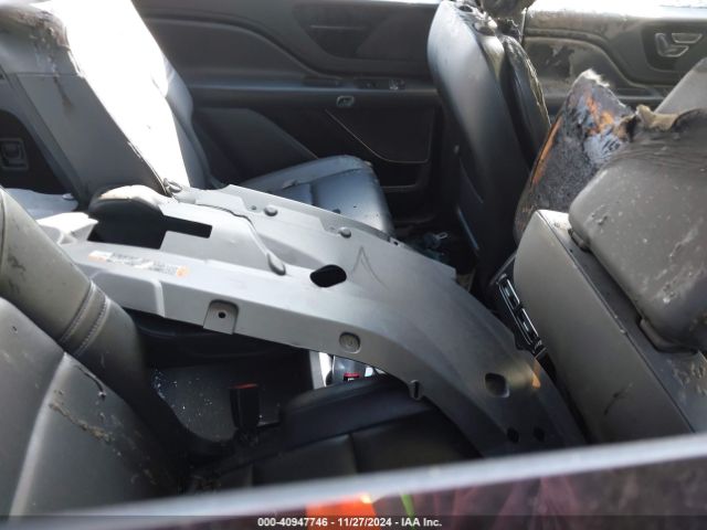 5LM5J6XC0PGL17986 Lincoln Aviator Standard