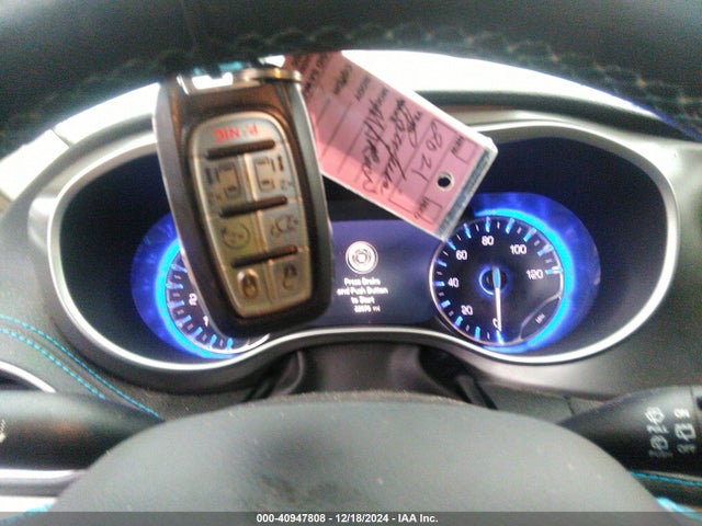 2C4RC1BG8MR593570 Chrysler Pacifica Touring L