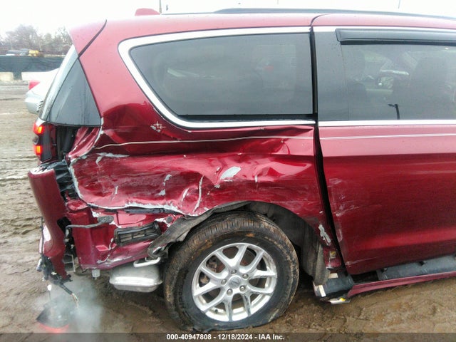 2C4RC1BG8MR593570 Chrysler Pacifica Touring L
