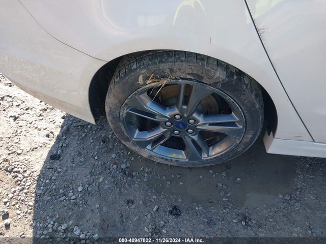 3FA6P0VP8HR397499 Ford Fusion Sport
